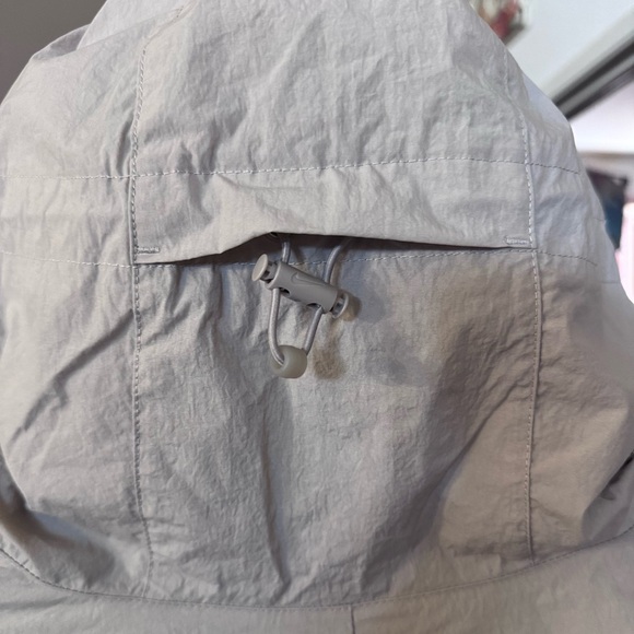 Nike Air Men's Gray and Black Full Zip Woven Jacket Medium NWT - Picture 7 of 10